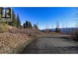 2633 Squilax Anglemont Road Unit 131, Lee Creek, BC V0E1M5 Photo 4