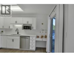 19358 Cusick Crescent, Pitt Meadows, BC V3Y2M9 Photo 3