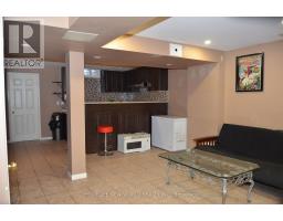 77 Nadia Avenue, Vaughan, ON L4L8N9 Photo 3