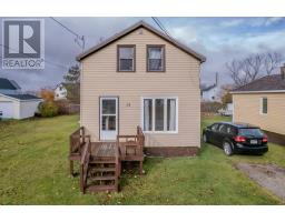 Porch - 25 Matilda Street, Sydney, NS B1N2T3 Photo 3