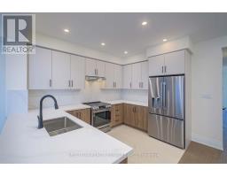 Eating area - 203 Grand Trunk Avenue, Vaughan, ON L6A5E5 Photo 5