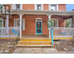 Laundry room - 22 Marksbury Court, Aurora, ON L4G5G6 Photo 2