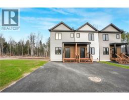 16 18 20 Terry Fox Drive, Oromocto, NB E3V0P6 Photo 3