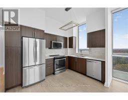 Bathroom - Ph 03 65 Speers Road, Oakville, ON L6K0J1 Photo 4