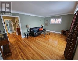 Laundry room - 409 Cartier, Sudbury, ON P3B1C7 Photo 2