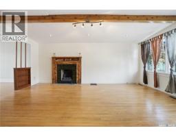 Kitchen - 2156 Osler Street, Regina, SK S4P1W6 Photo 4