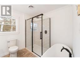 Living room - 95 Bentwood Crescent, Cambridge, NS B0P1G0 Photo 5