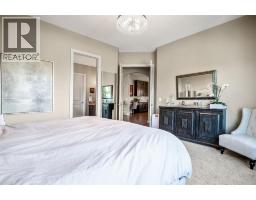 Living room - 22 Monterra Way, Rural Rocky View County, AB T4C0H1 Photo 4