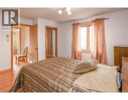 Bath (# pieces 1-6) - 858 Boul Des Acadiens Boulevard, Bertrand, NB E1W1H3 Photo 5