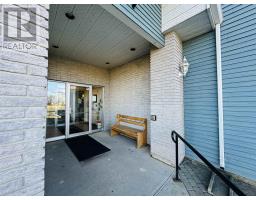 Primary Bedroom - 105 800 Gordon St, Thunder Bay, ON P7E6N8 Photo 2