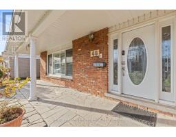 Living room - 46 Adelene Crescent, St Catharines, ON L2T3C8 Photo 4