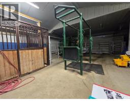 416 7th Avenue Nw, Weyburn, SK S4H2K7 Photo 5