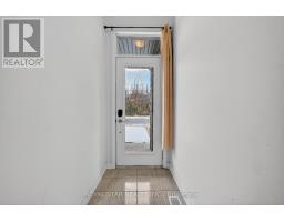 6493 Renaud Road, Ottawa, ON K1W0R8 Photo 5