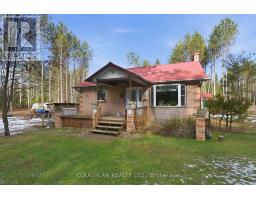 Dining room - 1055 Irondale Road, Minden Hills, ON K0M2A1 Photo 2