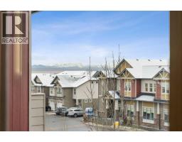 Dining room - 9314 101 Sunset Drive, Cochrane, AB T4C0W7 Photo 4