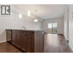 Living room - 9314 101 Sunset Drive, Cochrane, AB T4C0W7 Photo 5