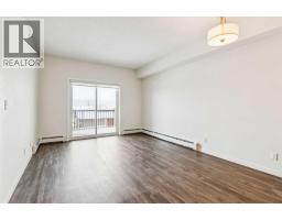 Den - 9312 101 Sunset Drive, Cochrane, AB T4C0W7 Photo 2