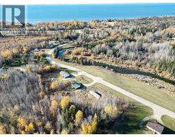 1826 Calling River South, Calling Lake, AB T0G0K0 Photo 3