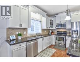 24284 101 A Avenue, Maple Ridge, BC V2W0C2 Photo 4