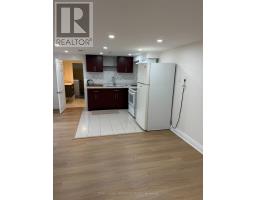 Lower 25 Joseph Street, Mississauga, ON L5M1N8 Photo 3