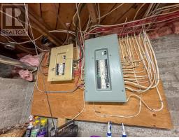 307 Ambridge Drive, Iroquois Falls, ON P0K1G0 Photo 5