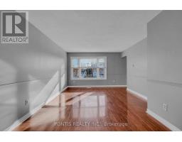Kitchen - 74 Radford Drive, Brampton, ON L6V2Y9 Photo 4