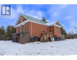 Bedroom - 25 Community Centre Road, Kawartha Lakes, ON K0M1L0 Photo 5