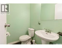 2pc Bathroom - 68 330 Haight Crescent, Saskatoon, SK S7H4V9 Photo 4