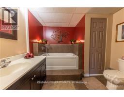 3641 Principale Street, Alfred And Plantagenet, ON K0A3K0 Photo 3