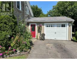 Kitchen - 628 Pittston Road, Edwardsburgh Cardinal, ON K0E1E0 Photo 2