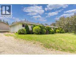 Living room - 1120 Shuswap Street Se, Salmon Arm, BC V1E1G2 Photo 5