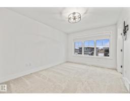 Kitchen - 10225 92 A Av, Morinville, AB T8R2R4 Photo 3