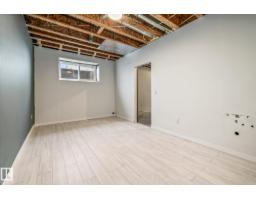 Dining room - 10225 92 A Av, Morinville, AB T8R2R4 Photo 2