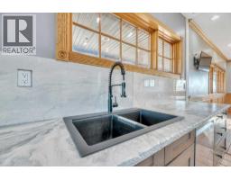 Dining room - 253019 Range Road 241, Rural Wheatland County, AB T1P0K9 Photo 2