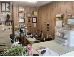 2427 Pinegrove Road, Delhi, ON N4B2E7 Photo 3