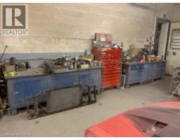 2427 Pinegrove Road, Delhi, ON N4B2E7 Photo 2