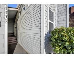 12235 80 A Avenue, Surrey, BC V3W7R8 Photo 3