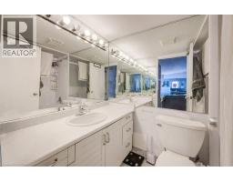 Den - 33 Harbour Square Unit 1017, Toronto, ON M5J2G2 Photo 2