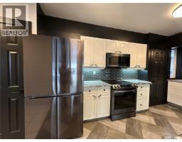 Primary Bedroom - 801 5th Avenue, Whitewood, SK S0G5C0 Photo 5