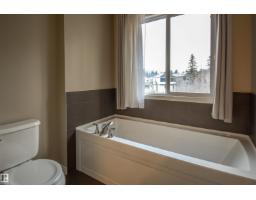 Family room - 19 Meadowgrove Ln, Spruce Grove, AB T7X0W2 Photo 4