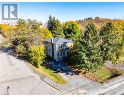 1074 Martindale, Greater Sudbury, ON P3E4J2 Photo 4
