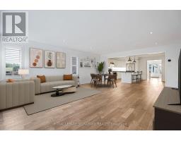 Kitchen - 72 Chambery Street, Bracebridge, ON P1L0G2 Photo 2