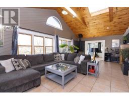 Den - 34 Thompson Road, Oxford, NS B0M1P0 Photo 5