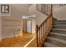 Dining room - 111 Hillview Road, Strathmore, AB T1P1W2 Photo 3