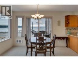 Bathroom - 108 1350 Island Hwy S, Campbell River, BC V9W1B5 Photo 3