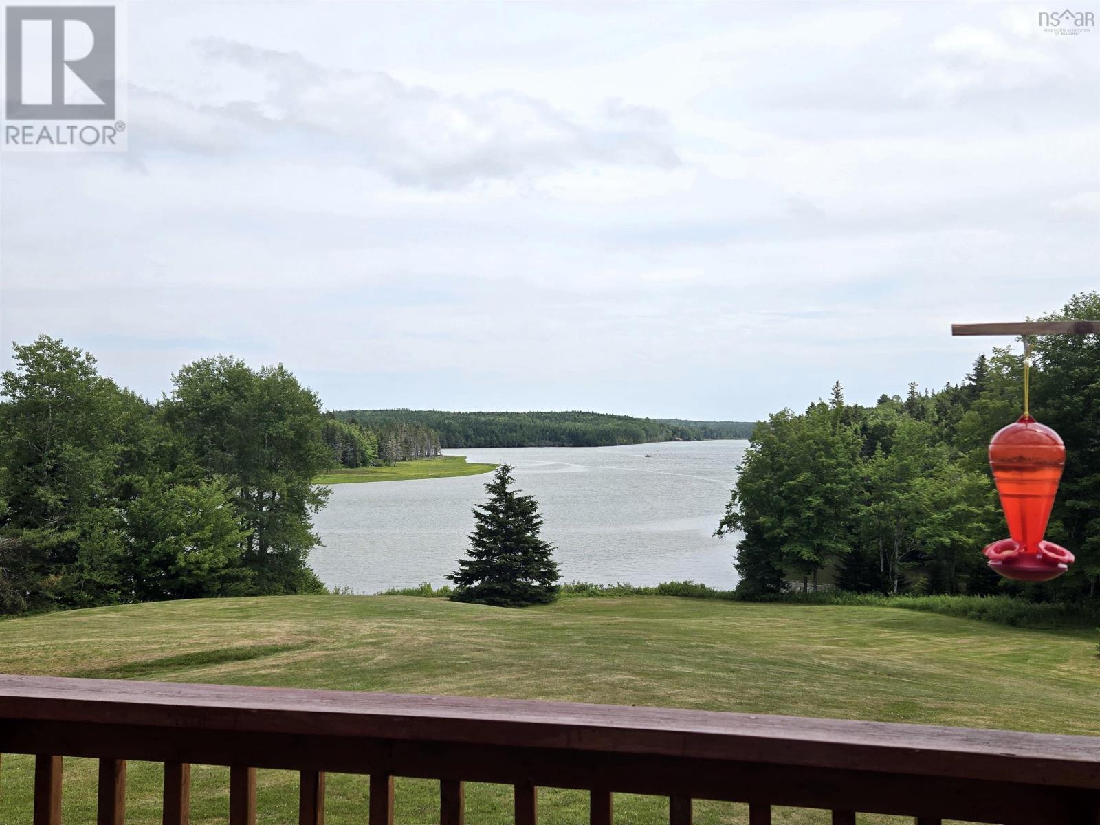 543 Lower River Road