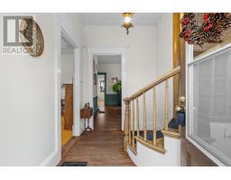 Bath (# pieces 1-6) - 4617 Highway 215, Noel, NS B0N1T0 Photo 4