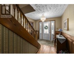 Bathroom - 1391 Great Northern Rd, Sault Ste Marie, ON P6B0C1 Photo 5