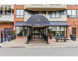 Kitchen - Ph 03 33 Weldrick Road E, Richmond Hill, ON L4C8W4 Photo 3