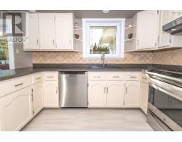 Kitchen - 8472 West Bay Road, Sampsonville, NS B0E3B0 Photo 3